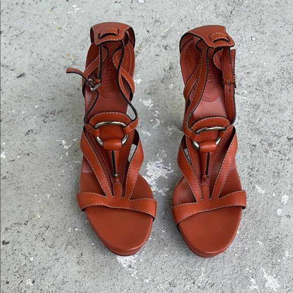 Gucci horse fit platform sandals - Picture 1 of 13
